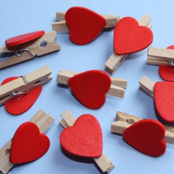 Pack of Heart Clips